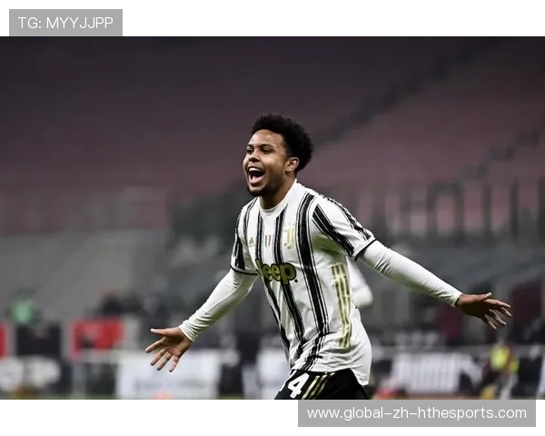 麦肯尼禁区混战中侧钩破门，助力尤文图斯重返积分榜前四