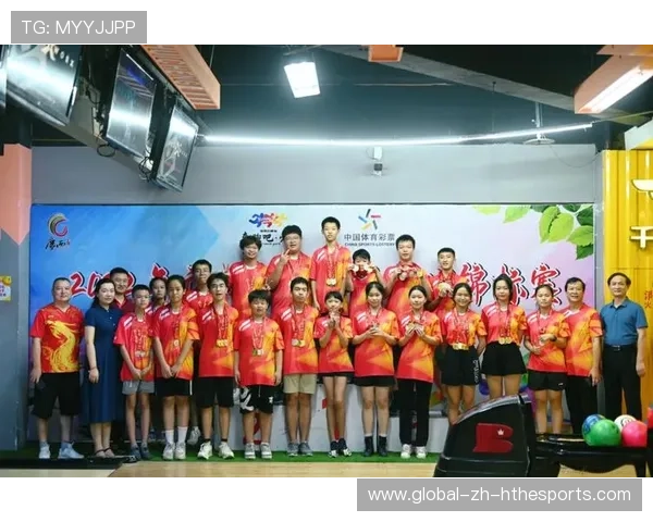 世界保龄球巡回赛城市站青少年训练营首期结业，世界保龄球联合会